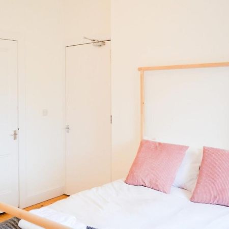 Modern 1 Bedroom Flat In The Heart Of Edinburgh Bagian luar foto